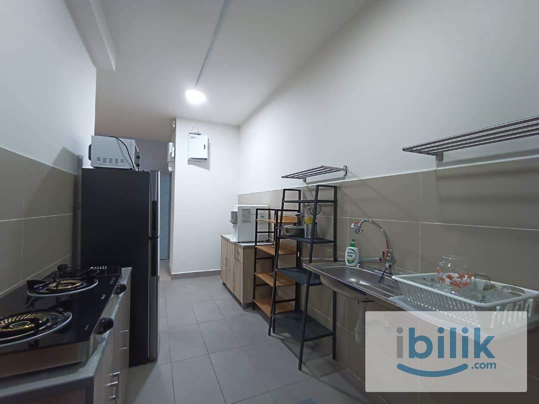 (B13A1) RD 👩🏼 All Female & Muslim Only Master Room A at Residensi Suasana, Damansara Damai - Image 7