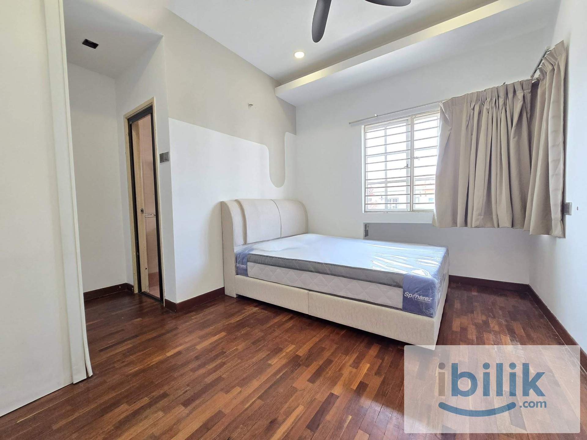 Bandar Utama Brand New Refurbished & Fully Furnished Room For Rent (Immediate Move in Condition) - Image 1