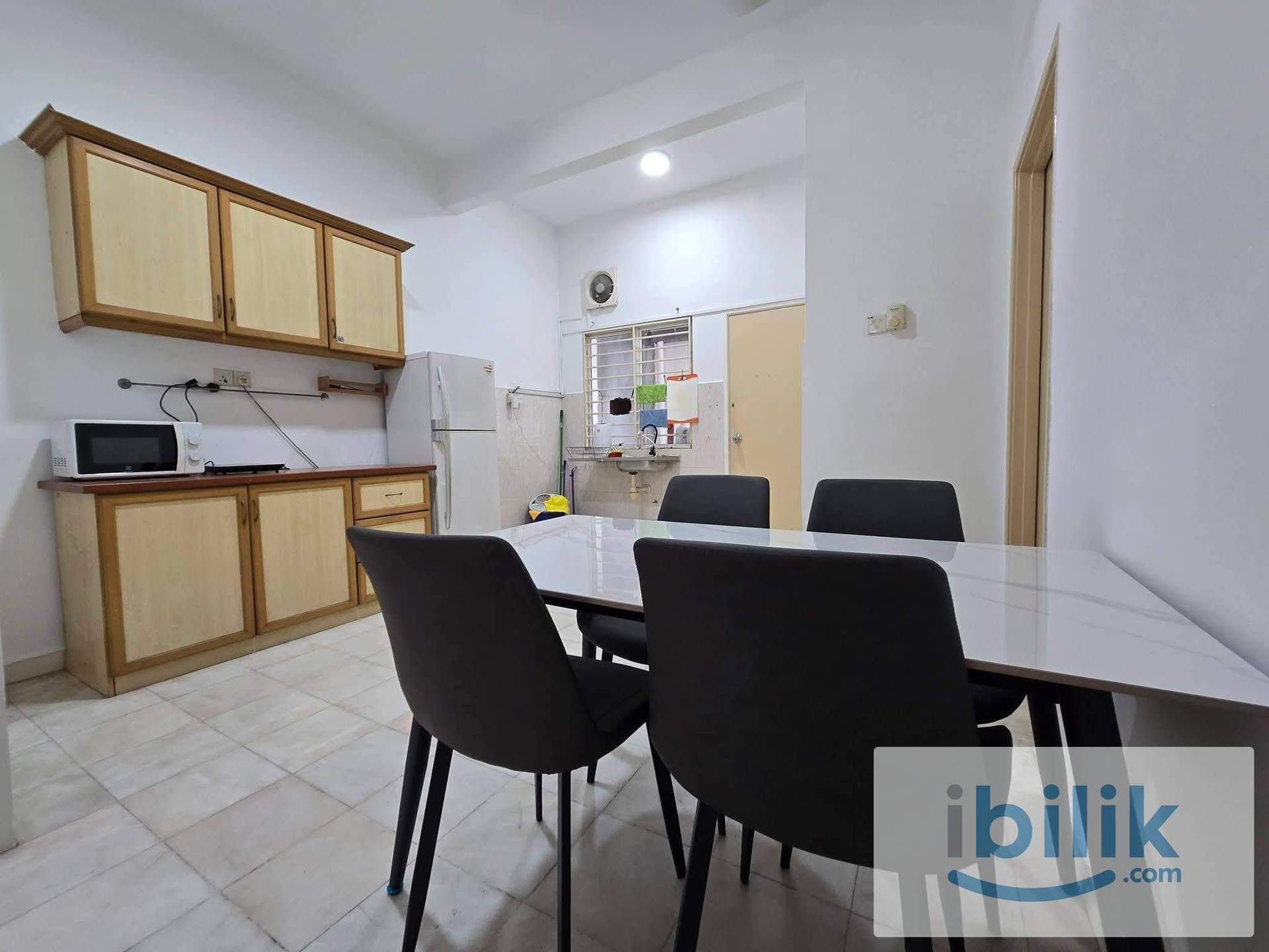 Bandar Utama Brand New Refurbished & New Fully Furnished Room For Rent - Image 3