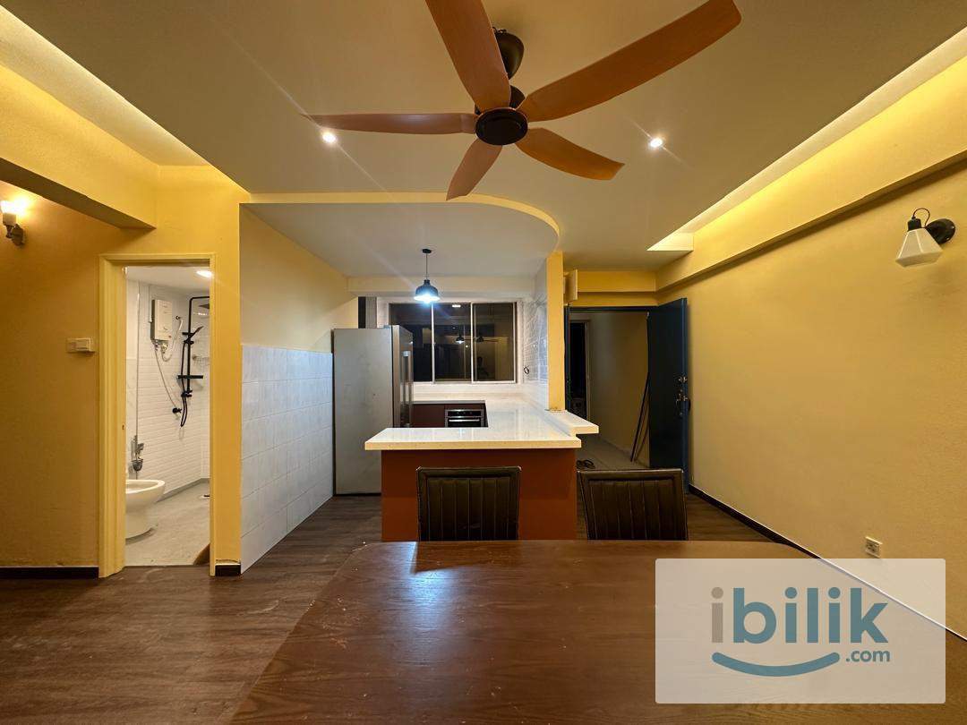 Renovated room for rental (short term) - Image 7