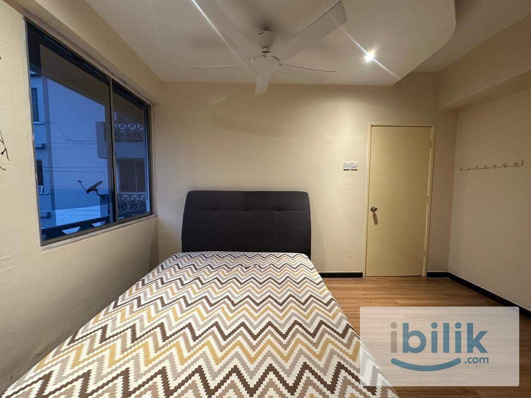Renovated middle room unit at kelana d putera  - Image 1