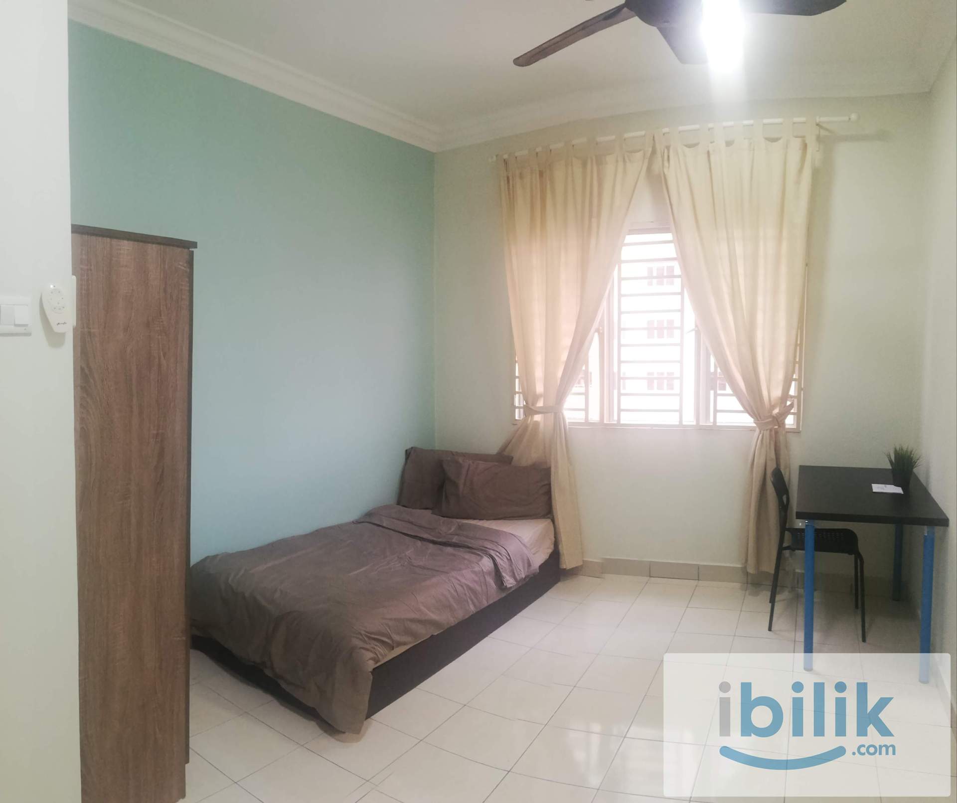 Cengal Condo Bandar Sri Permaisuri Cheras ,  Female Room For Rent . Master bedroom  - Image 1