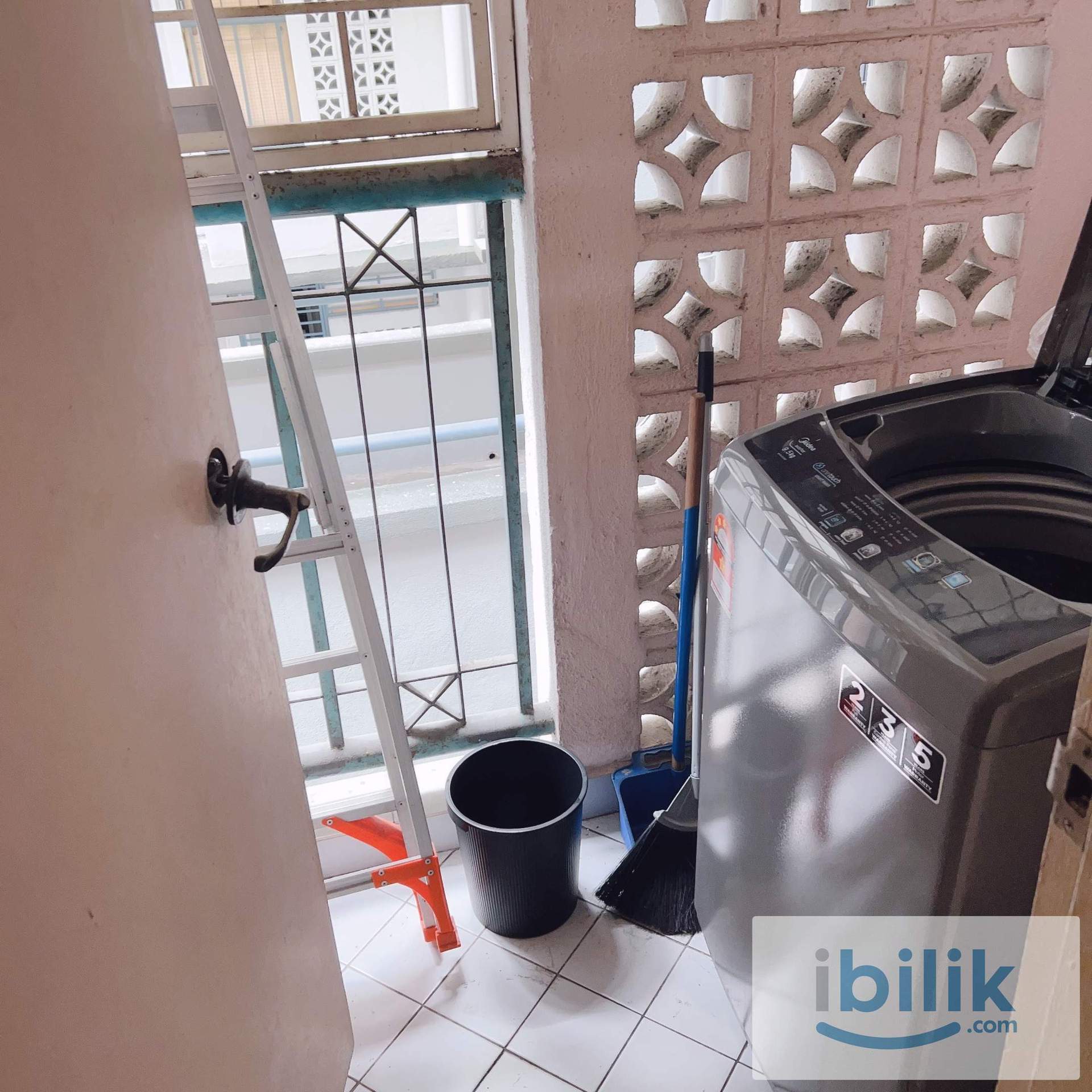 Menara alpha condo @ Wangsa maju medium room for rent (female only) RM 550 utilities included - Image 4