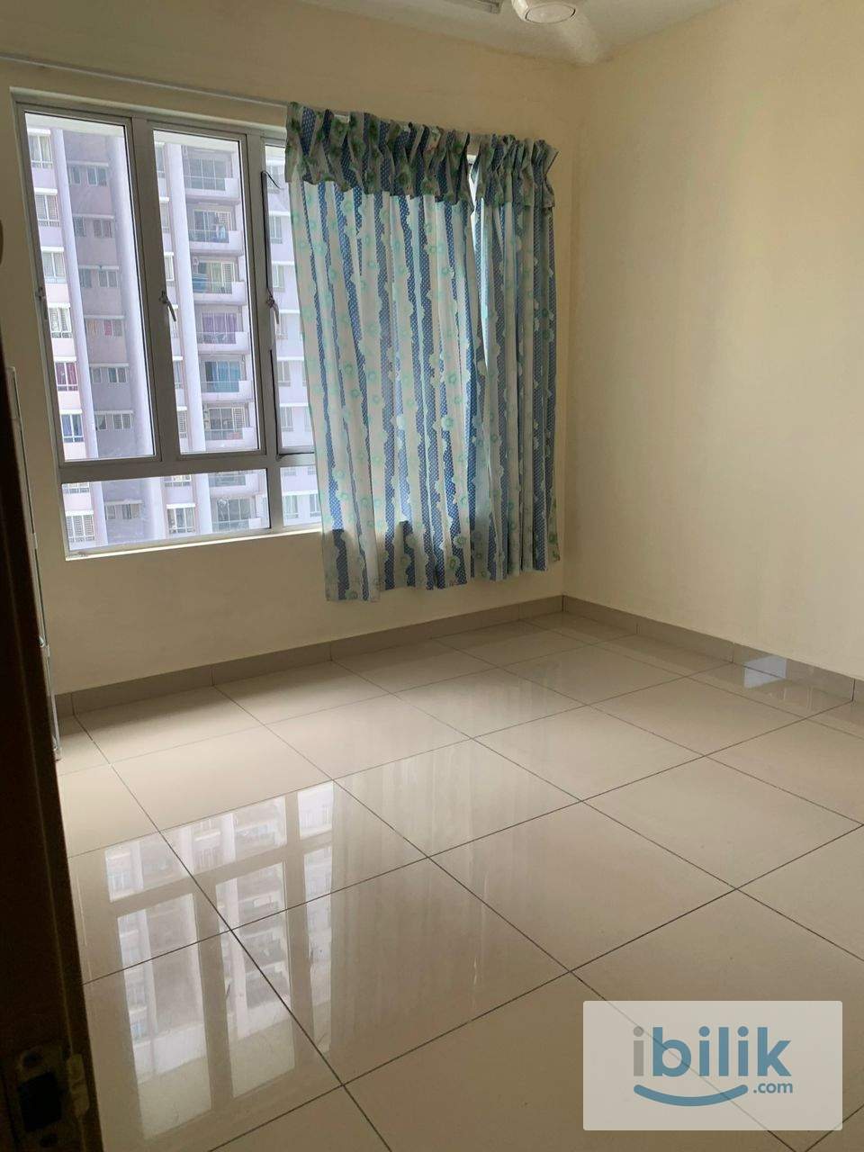 Middle room for Rent - Image 1