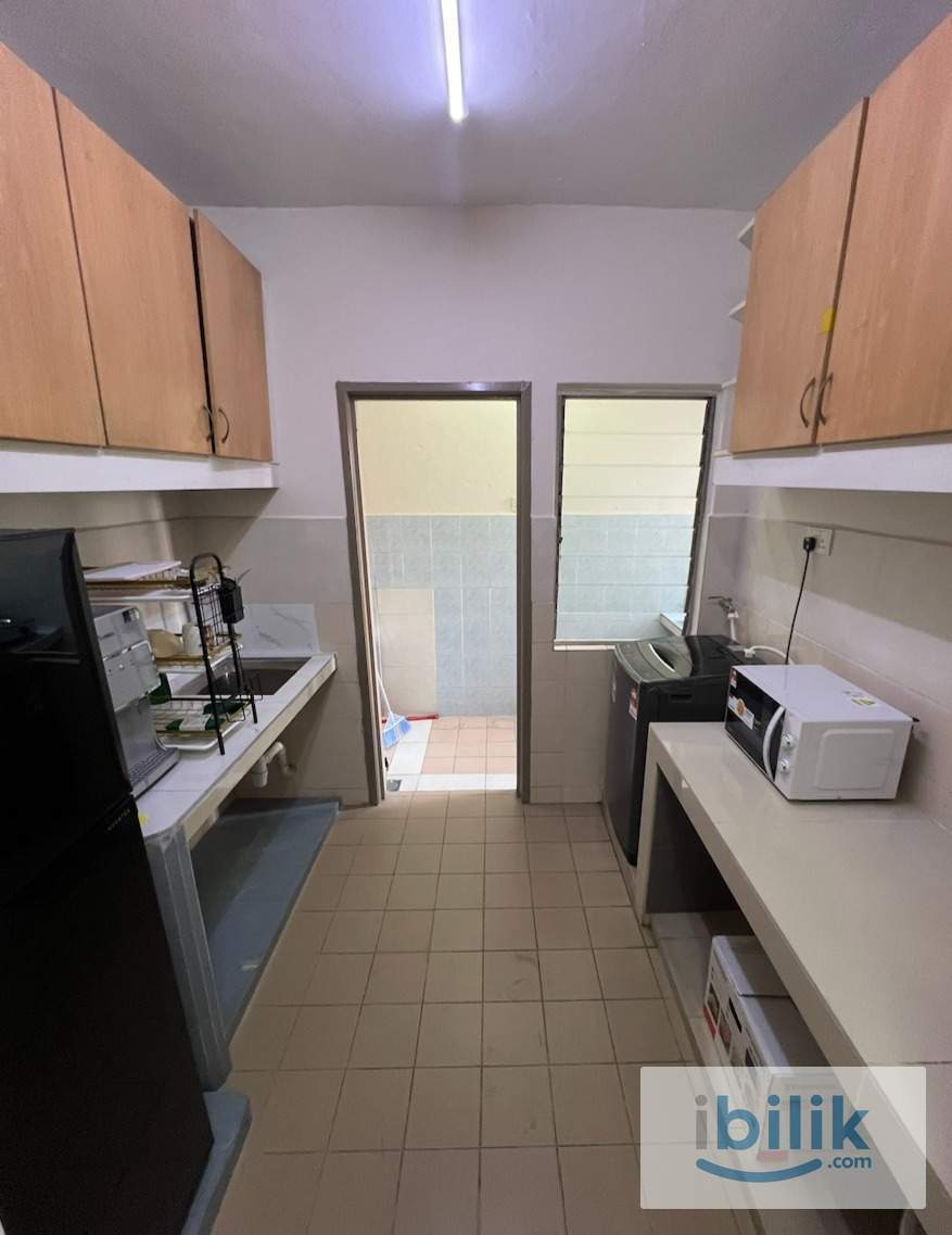 Room - Image 2