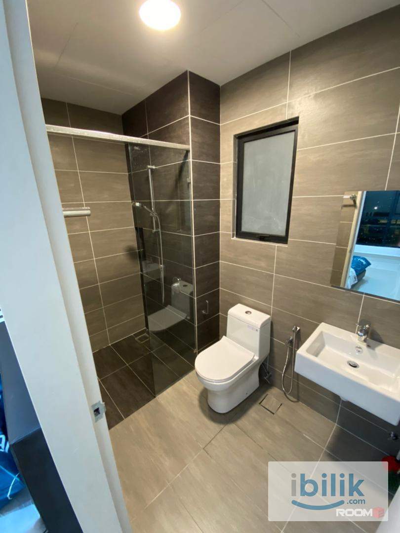 Subang Student Rooms/studios unit available - Image 2