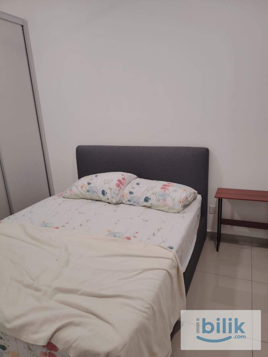medium room to rent - Image 1