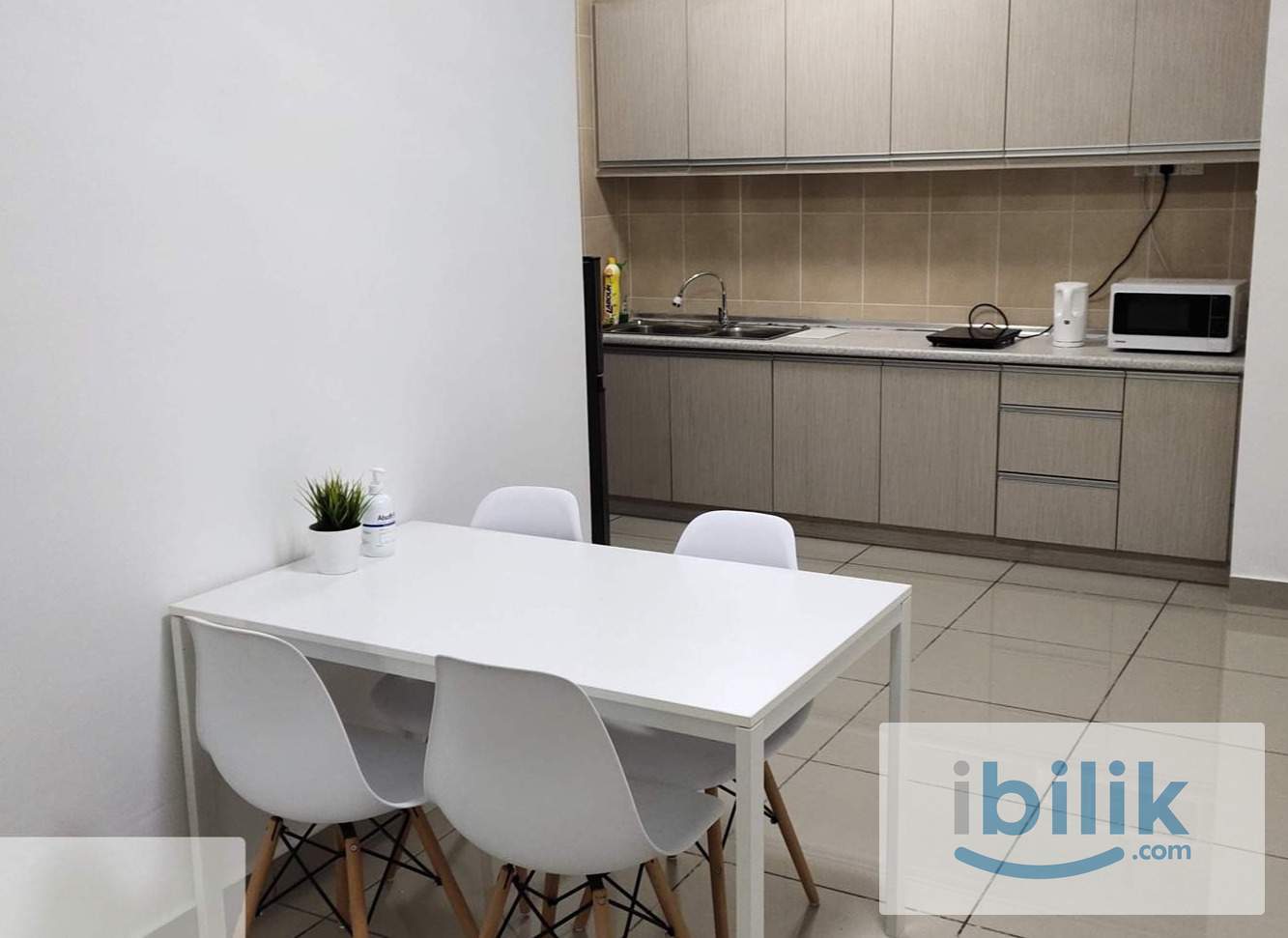 Small Room at OUG Parklane, Old Klang Road (Female only) - Image 4