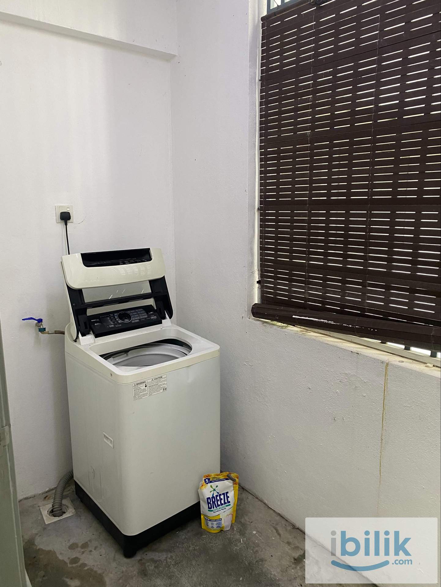 Batu Kawan Pangsapuri Suria 1 Master bedroom For Rent - Image 2