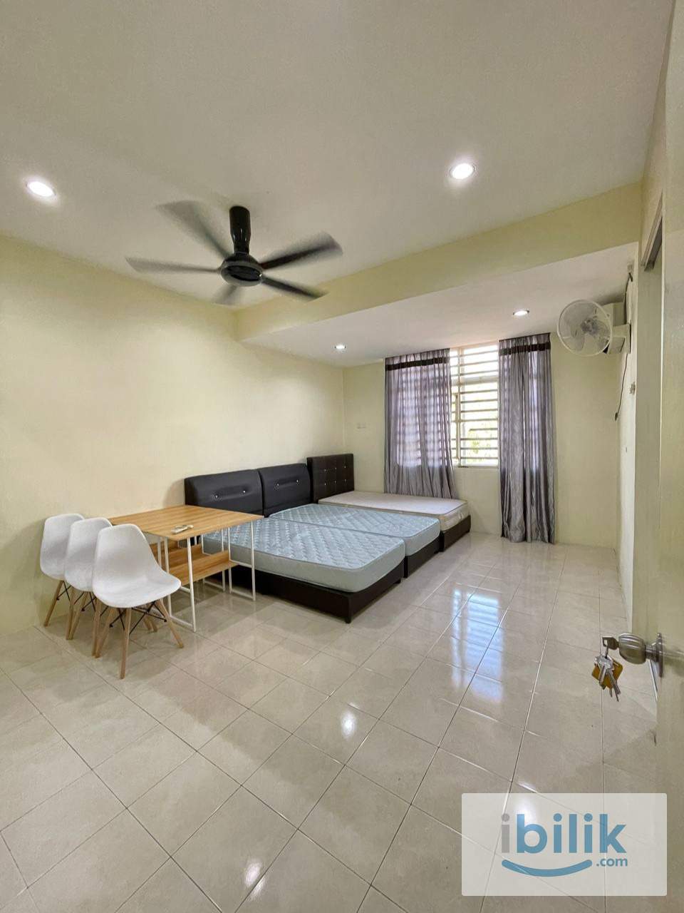 Batu Kawan Simpang Ampat Master Room For Rent - Image 1