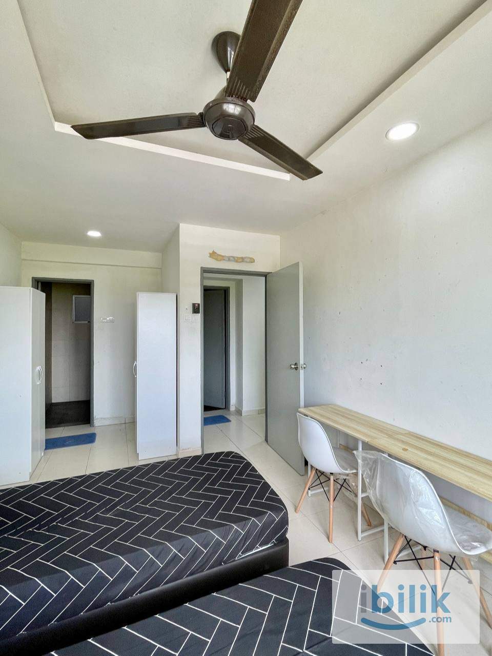 Batu Kawan Pangsapuri Suria 1 Master Room for Rent - Image 2