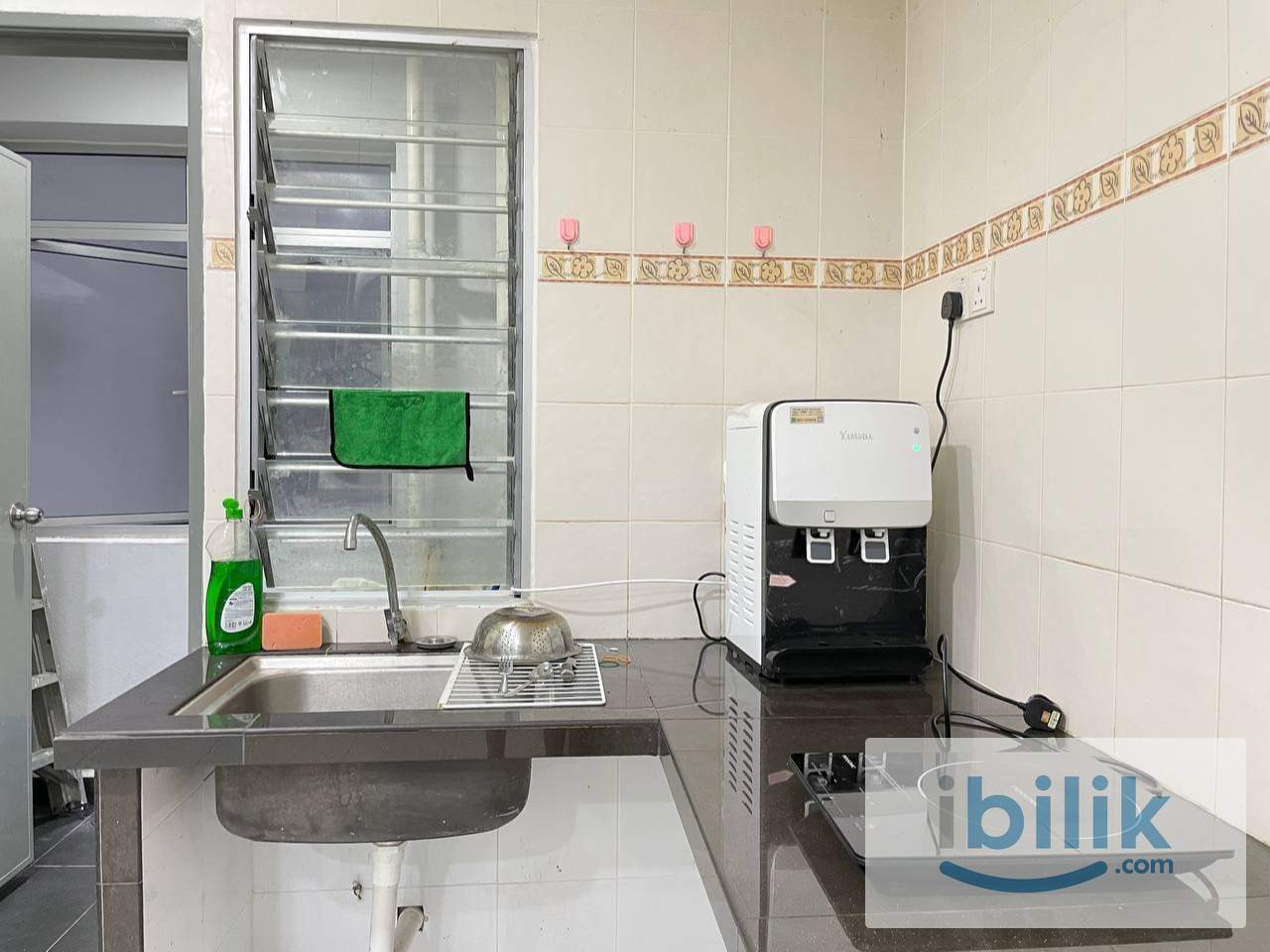 Batu Kawan Pangsapuri Suria 1 Master Room for Rent - Image 7