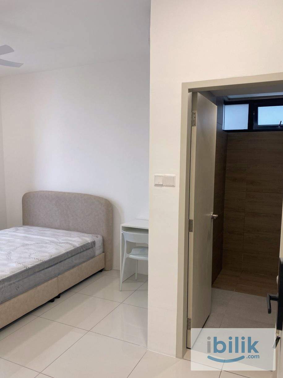 Batu kawan condominium master room for rent - Image 1