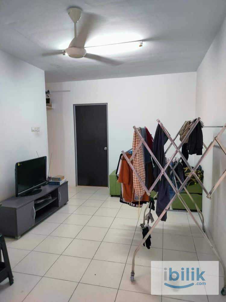 Pangsapuri Suria 1 Batu Kawan Middle Room for Rent - Image 5