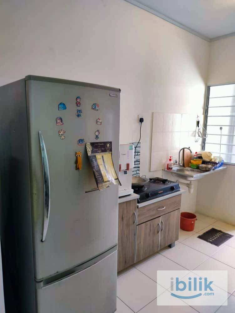 Pangsapuri Suria 1 Batu Kawan Middle Room for Rent - Image 6