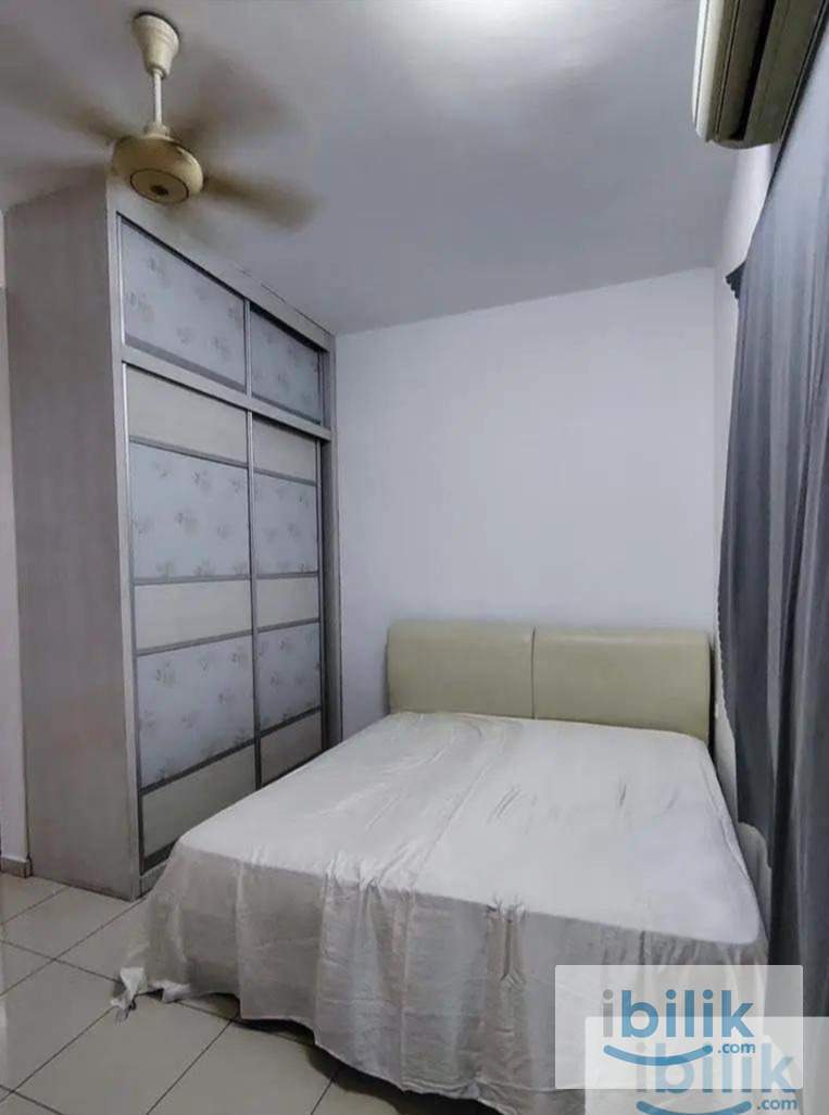 Pangsapuri De Centro Master Room for rent - Image 1