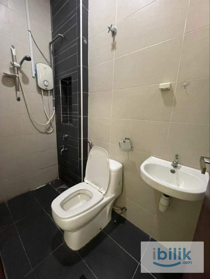 Master Room at Alam Impian, Shah Alam - Image 2