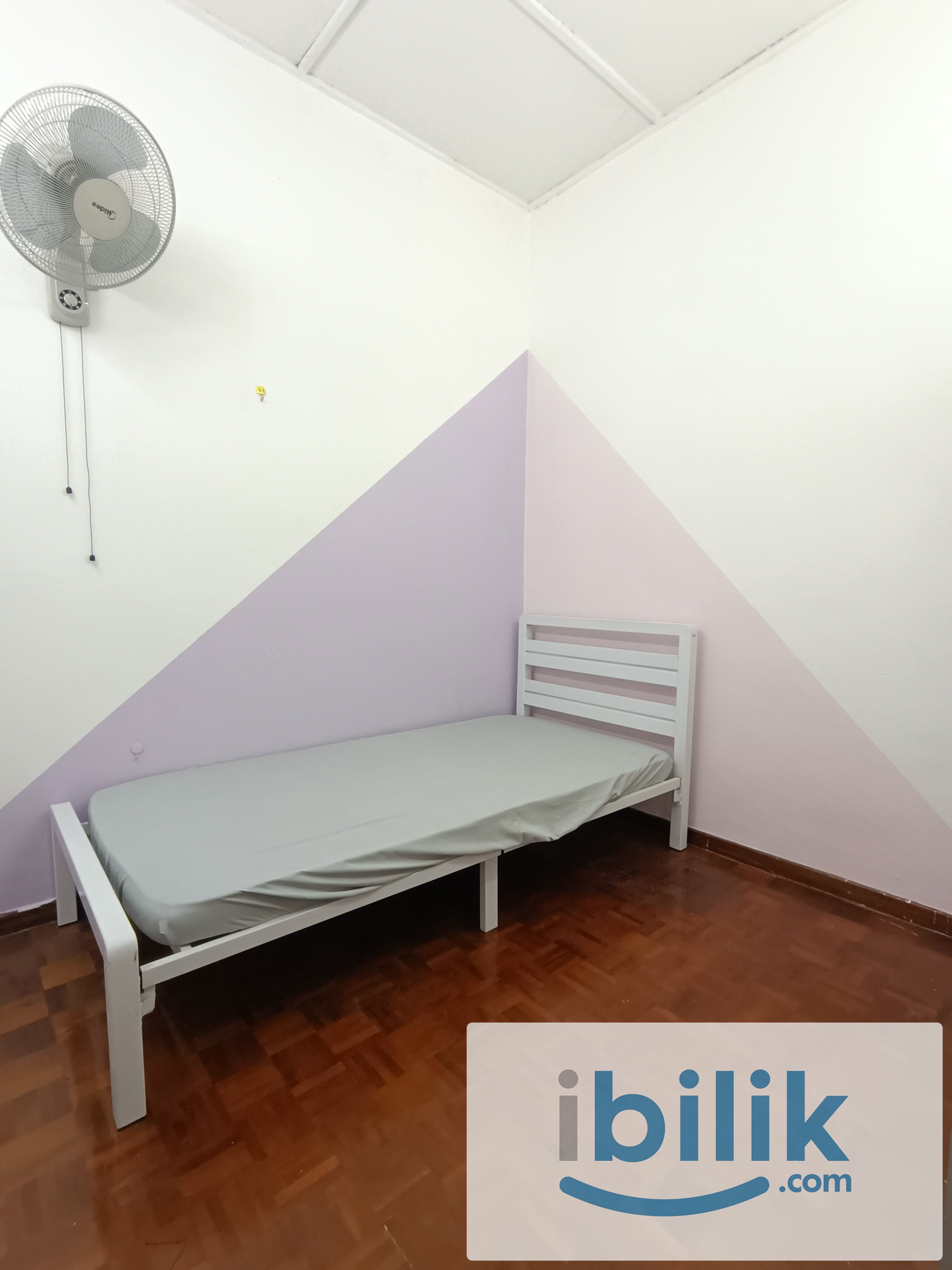 SINGLE ROOM FOR RENT IN PETALING JAYA - Image 1