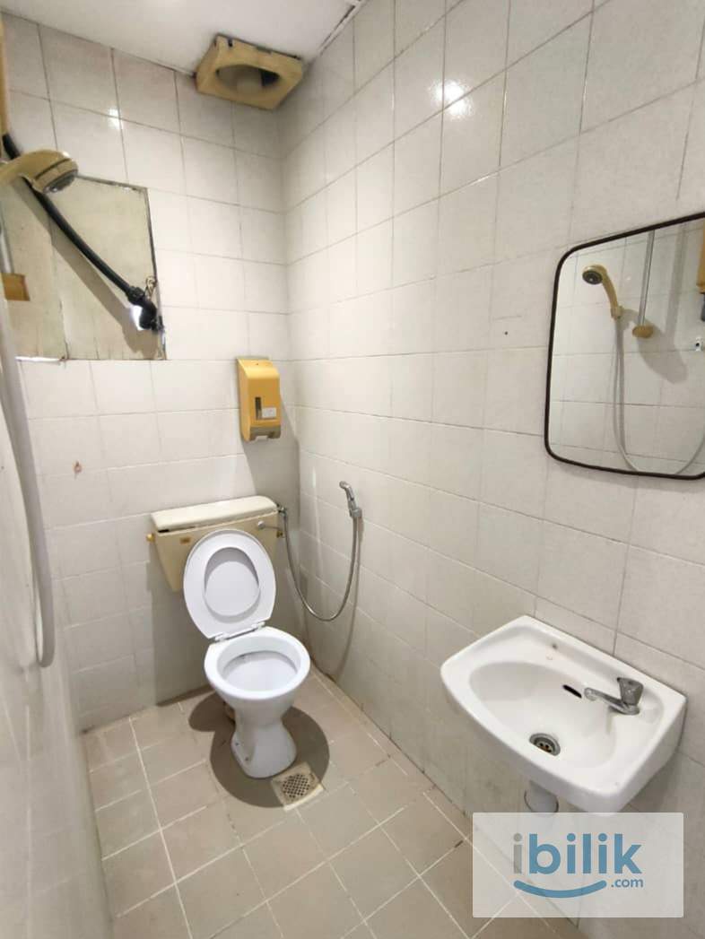Single Room at SS2, Petaling Jaya 😎 - Image 3