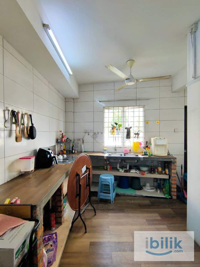 Female Unit Single Room WithWindow For Rent in SS2 - Image 2