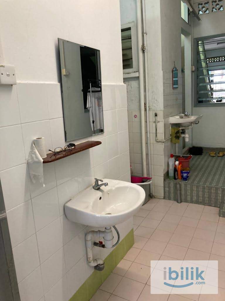 Large Room for TWO at Section 17 - Image 7