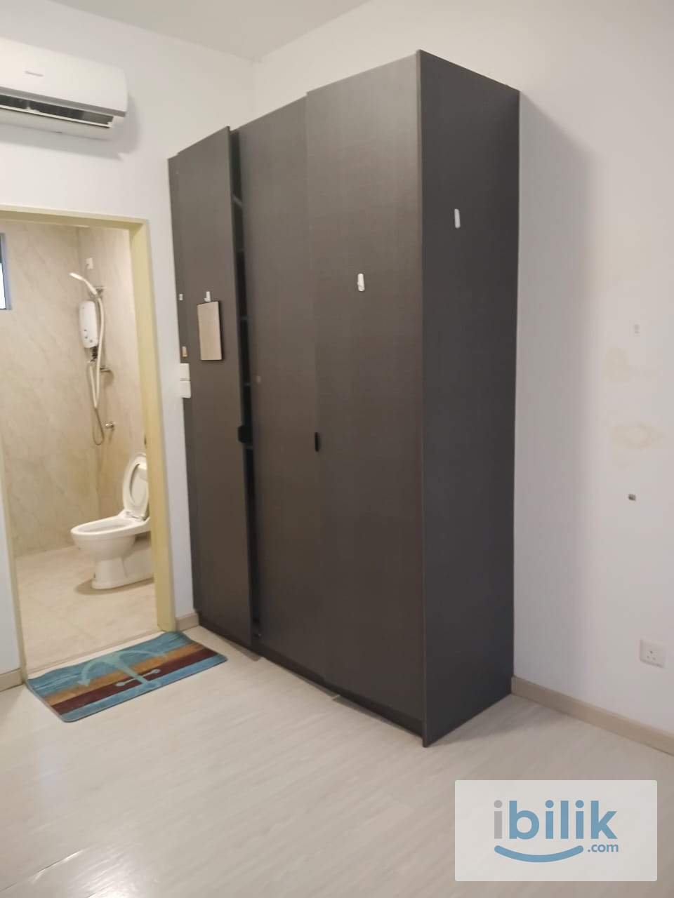 5 Mins Walk to LRT Sri Rampai – Master Room w/ Private bathroom - Image 6