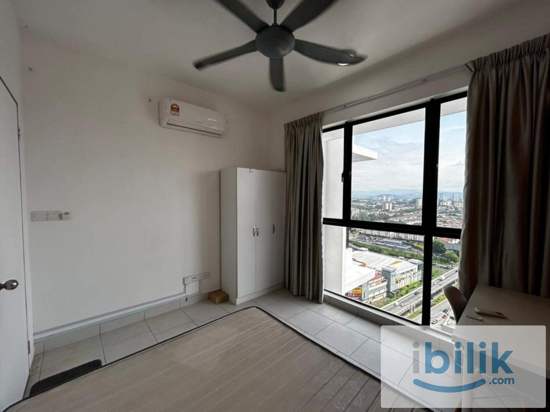 Fully Furnished Middle Room for Rent at Astetica Residences, Seri Kembangan - Image 2