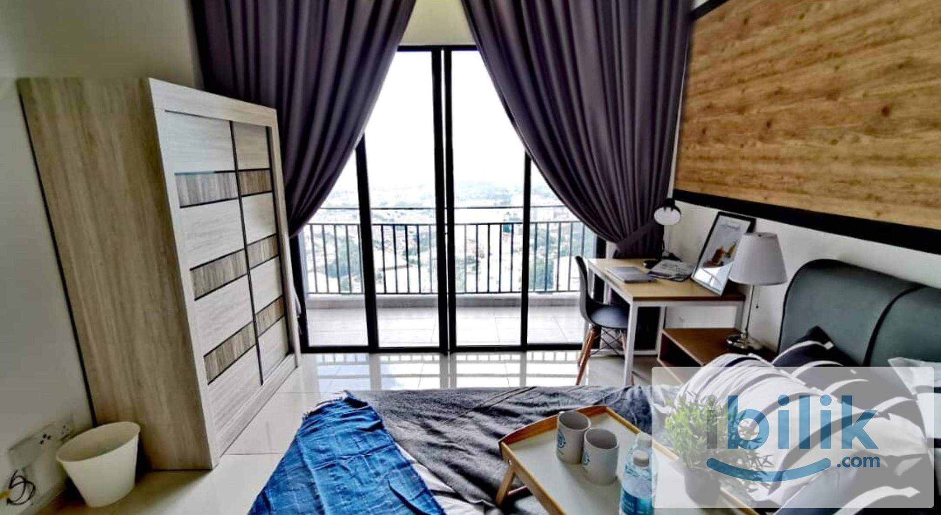Fully Furnished Balcony Middle Room for Rent at The Hamilton - Image 1