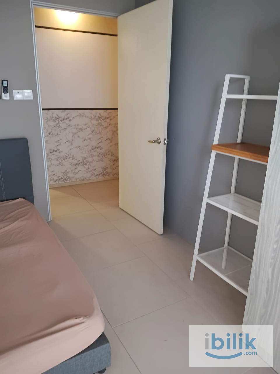 Fully Furnished Single Room for Rent at SqWhere, Sg. Buloh - Image 4