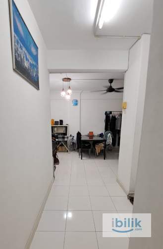 Cyberia Smarthomes, Cyberjaya - (Male) Master Room with Wifi ~Well Kept  - Image 6