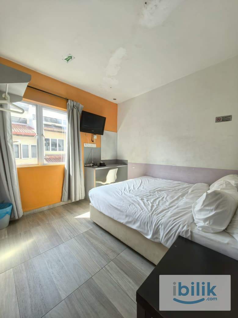 ‼️Early Bird Discount🍁Cozy & Clean Room Available in Kuchai lama - Image 1