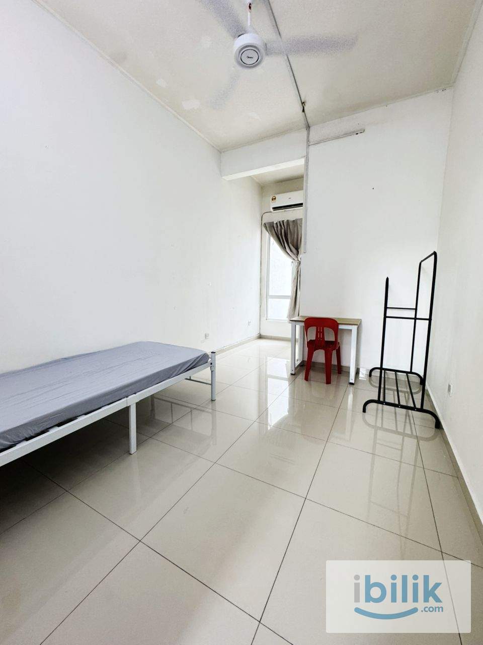 🎒Fully Furnished Medium Room | Can Move In Immediately | Zero Deposit Available🎒 - Image 1