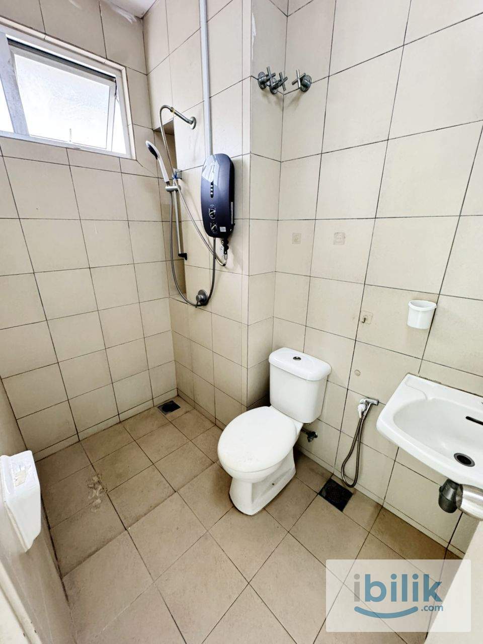 🎒Fully Furnished Medium Room | Can Move In Immediately | Zero Deposit Available🎒 - Image 3