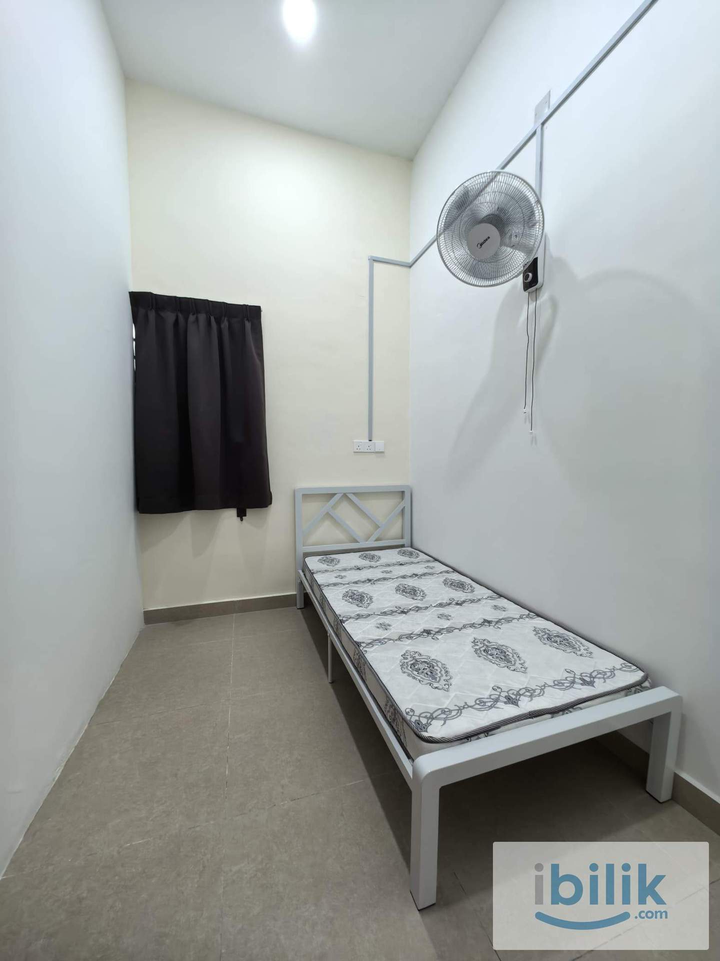 🚄🚅🚈Room In Puchong Jaya With Low Depo🚈🚅🚄 Near LRT Pusat Bandar Puchong - Image 1