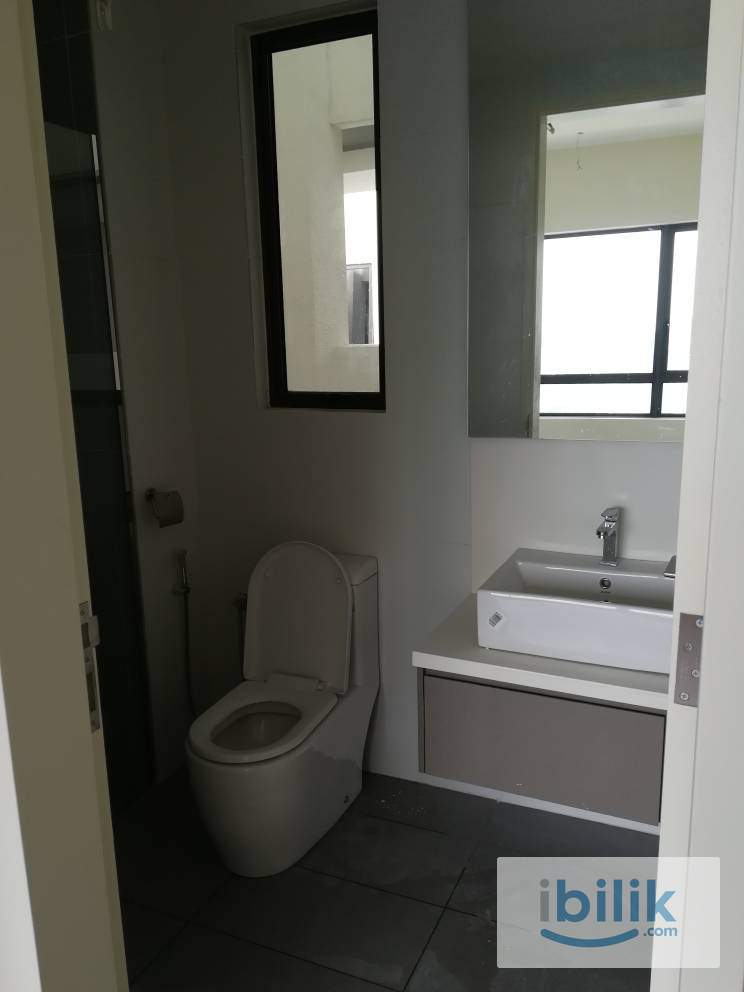 Small Room at The Petalz, Old Klang Road - Image 3