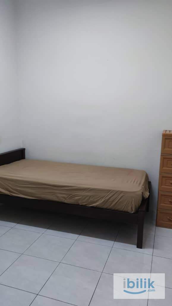 ROOM TO LET - SETIA ALAM - Image 1