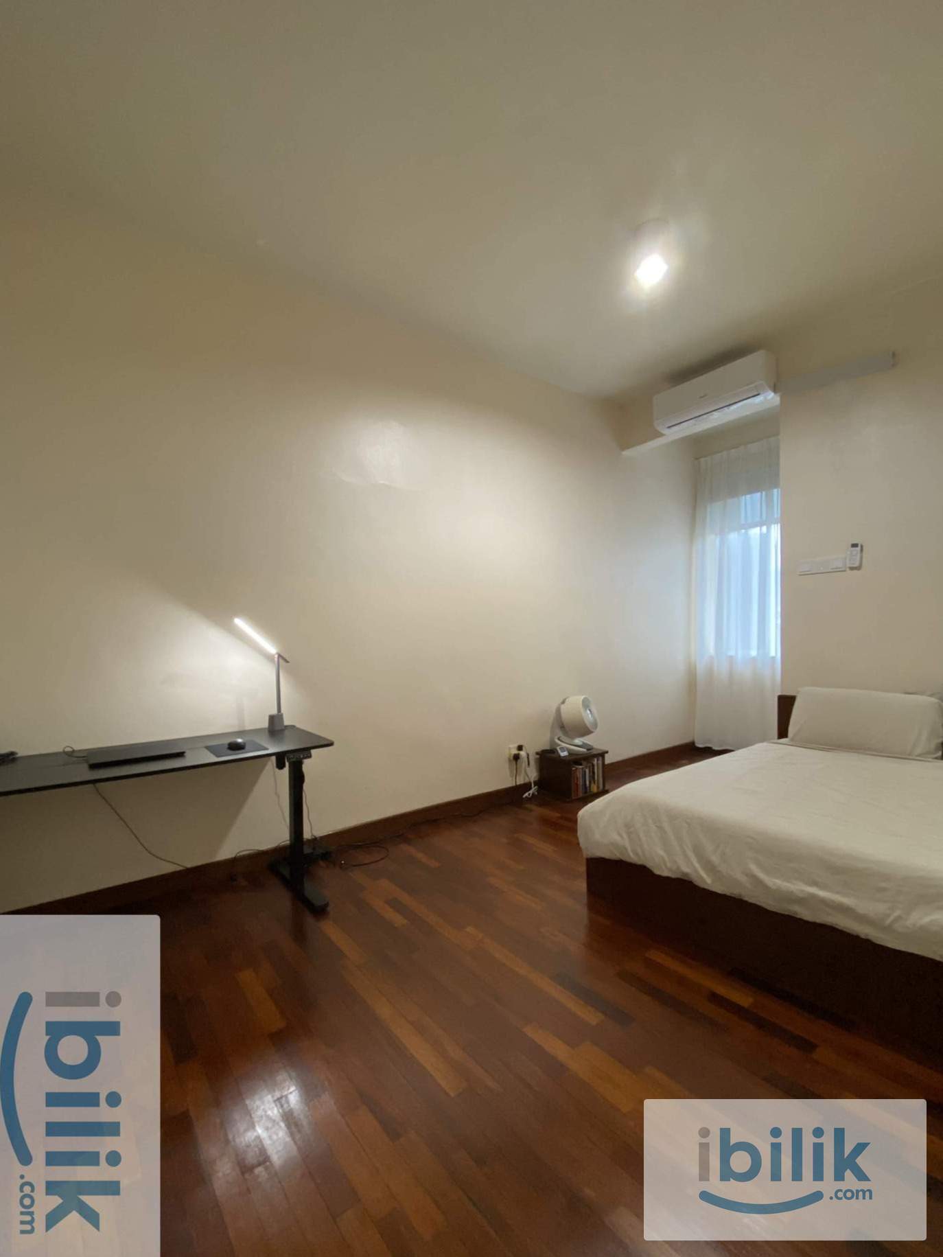 Middle Room with En Suite | 3-Storey Terrace | All Utilities  - Image 3