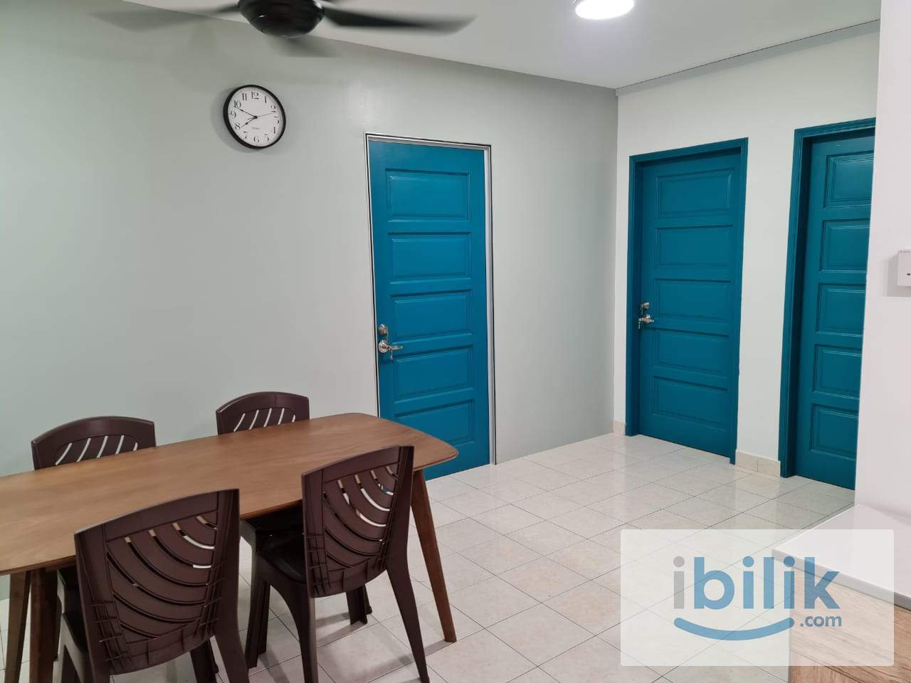 PALM SPRING All-FEMALE or ALL-MALE units with furniture. - Image 1