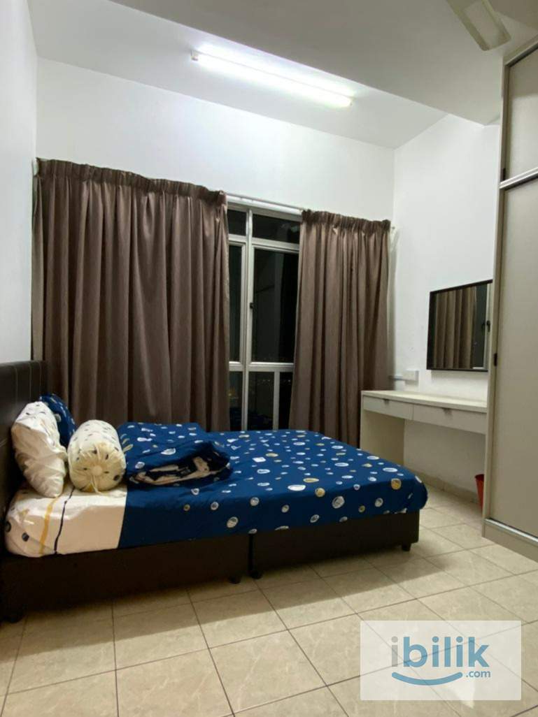 Millennium Square Chinese Male Mid Room (Included Utilities) - Image 1