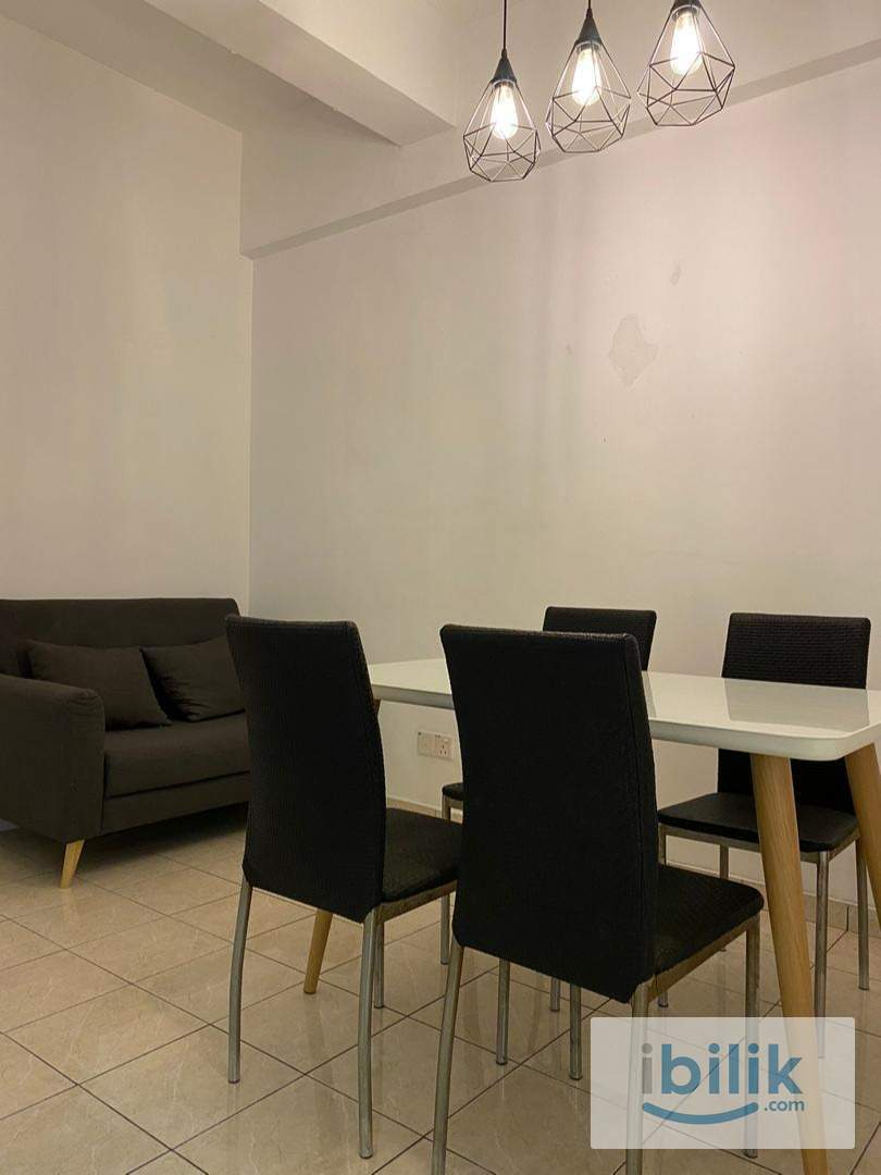 Millennium Square Chinese Male Mid Room (Included Utilities) - Image 7