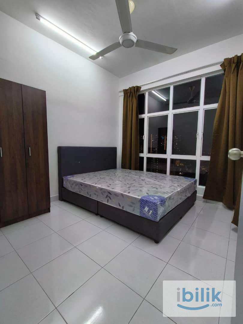 M3 Residency Female Muslim Unit Mid Room LRT Melati - Image 1