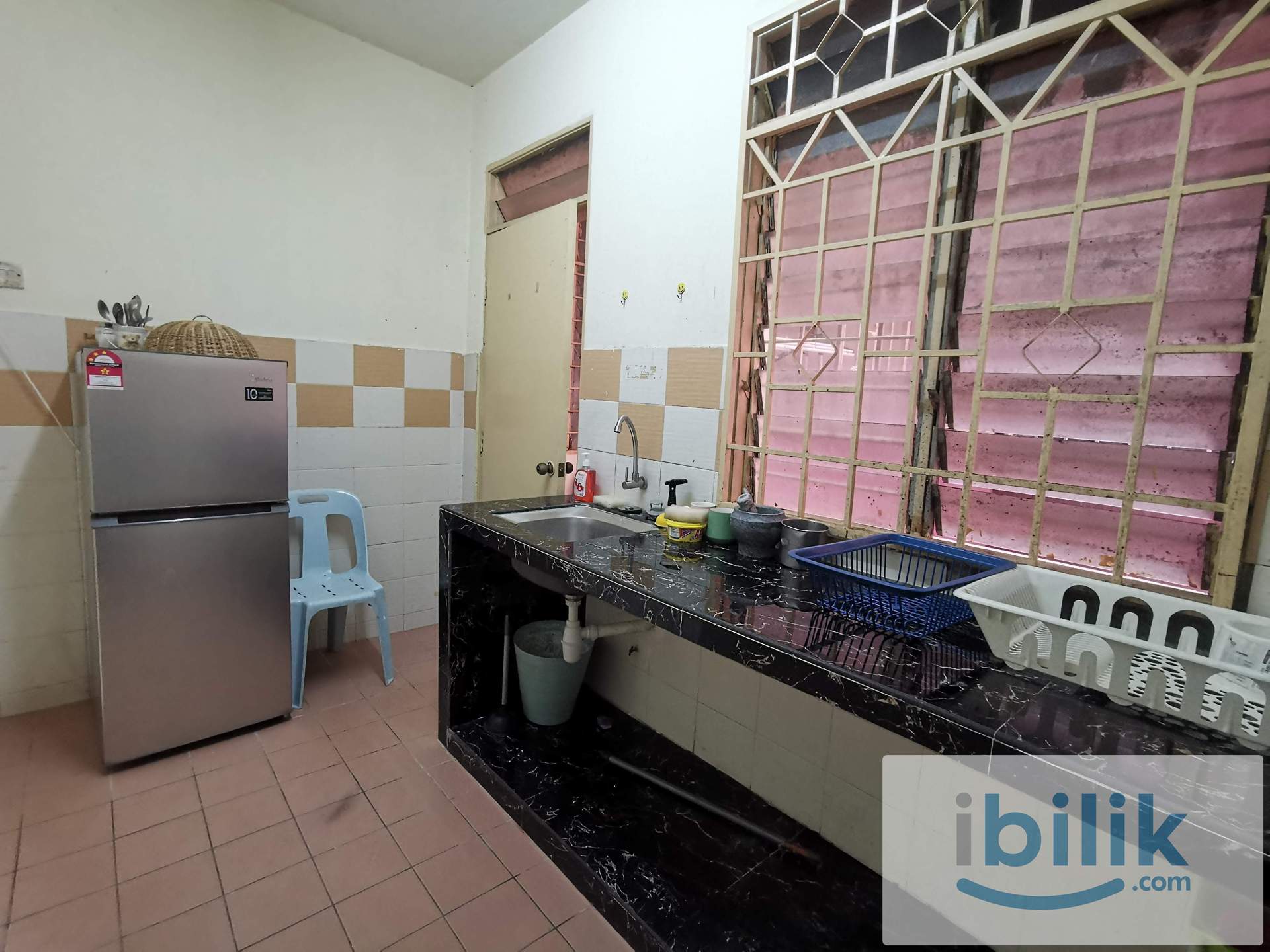 Bilik Lelaki Single Fully-Furnished, Free Utility, WiFi - Image 2