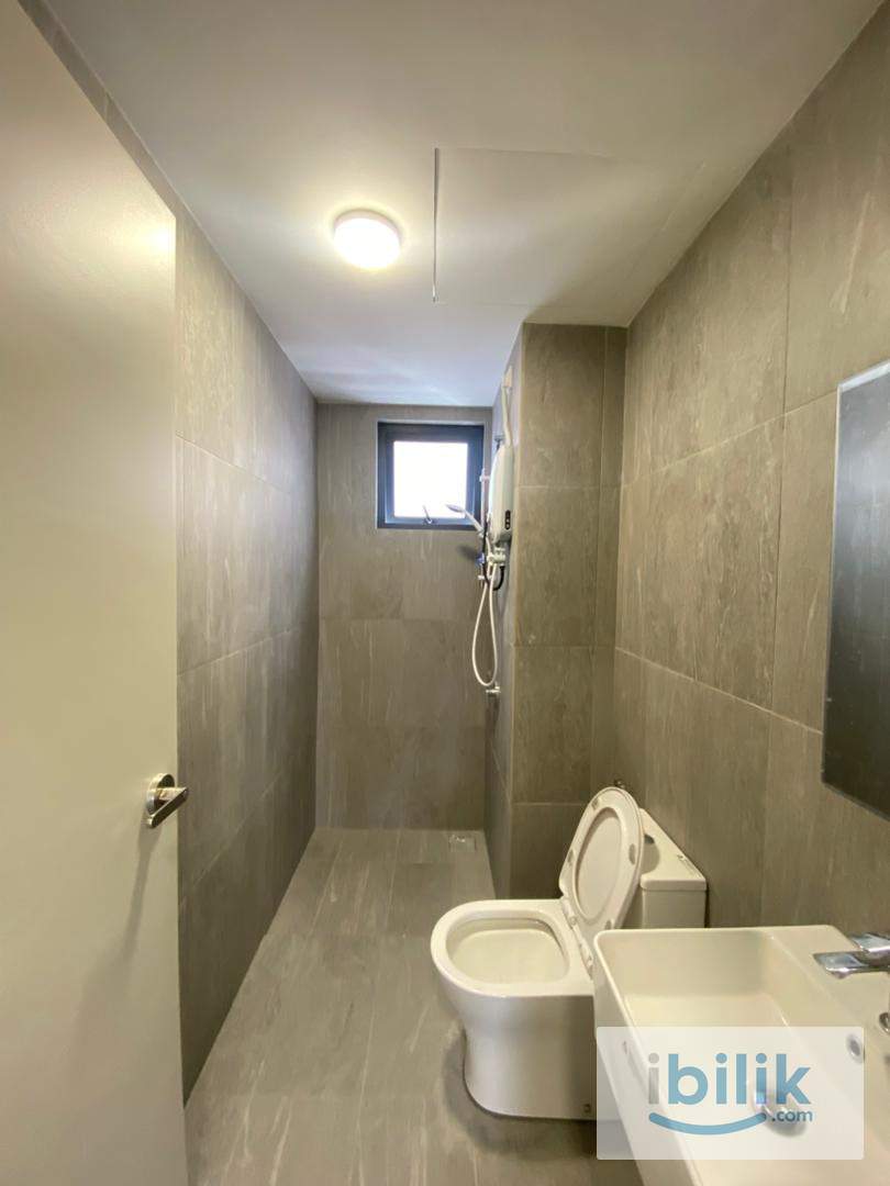 Room for Rent Near Publika Savvy Dutamas Mont Kiara - Image 4