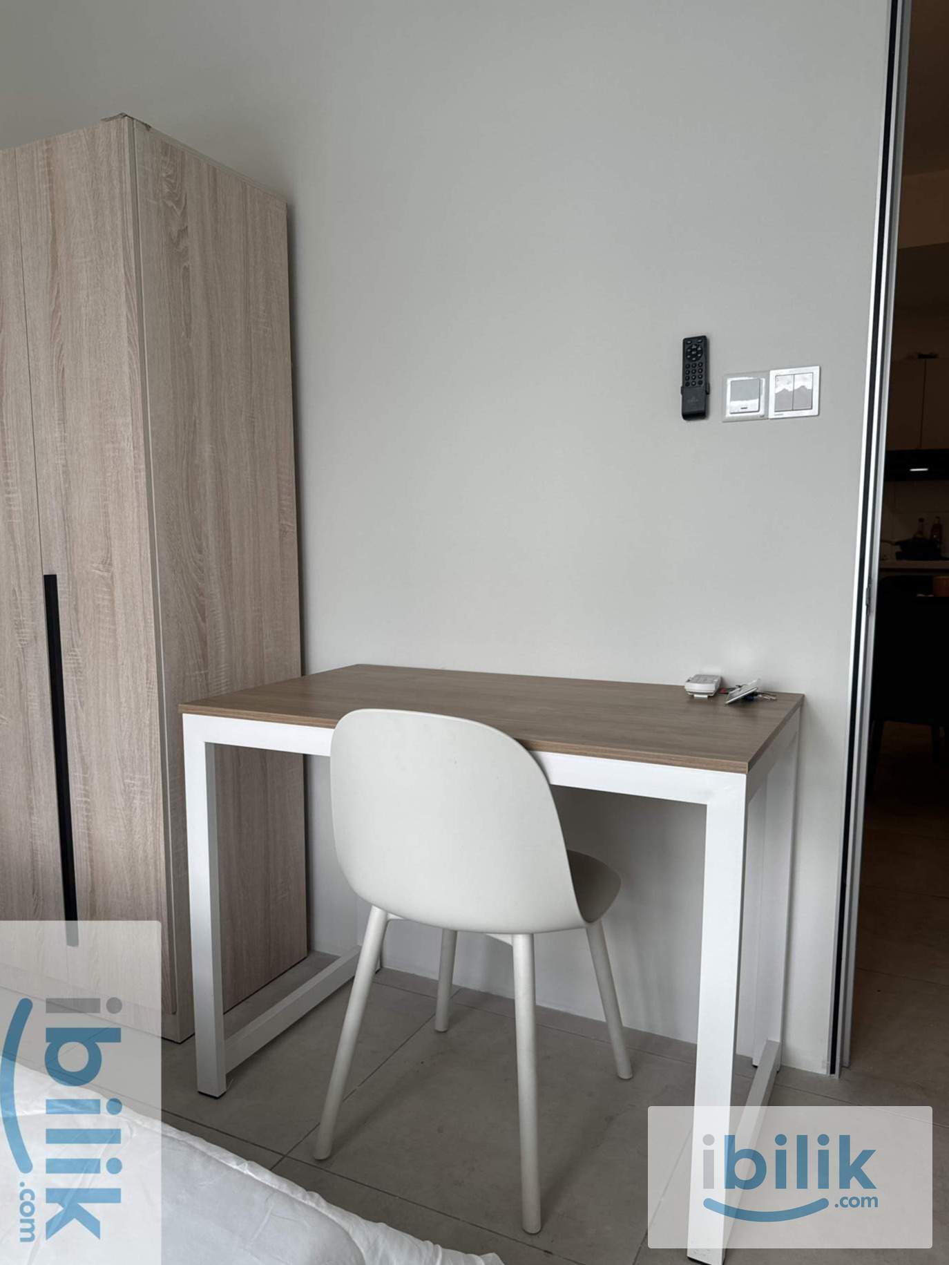 Meta City Convenient Medium Room Near MRT Putra Permai | Wifi Free - Image 3