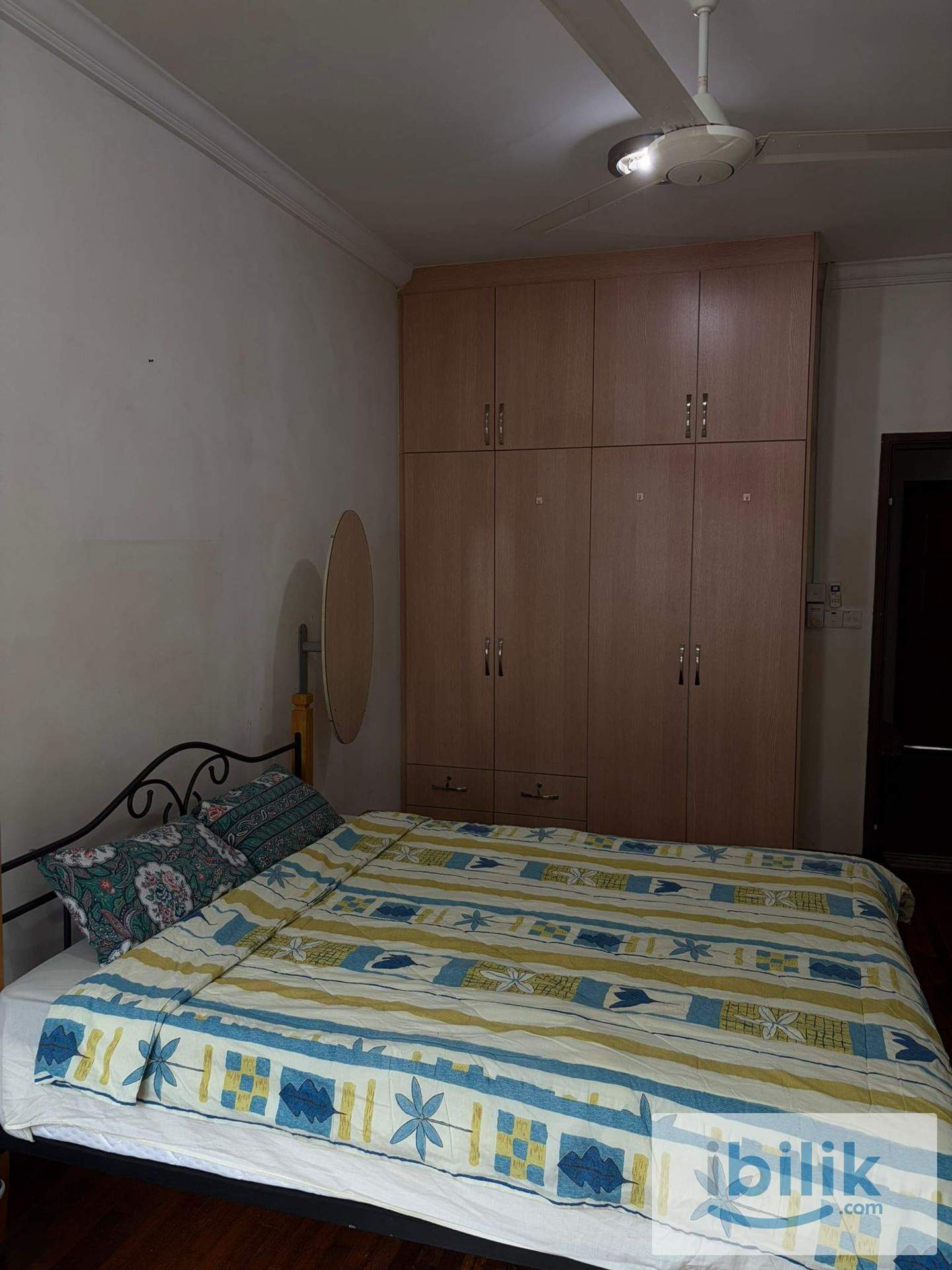 Value for Money Middle Room at BU6, Bandar Utama - Image 1