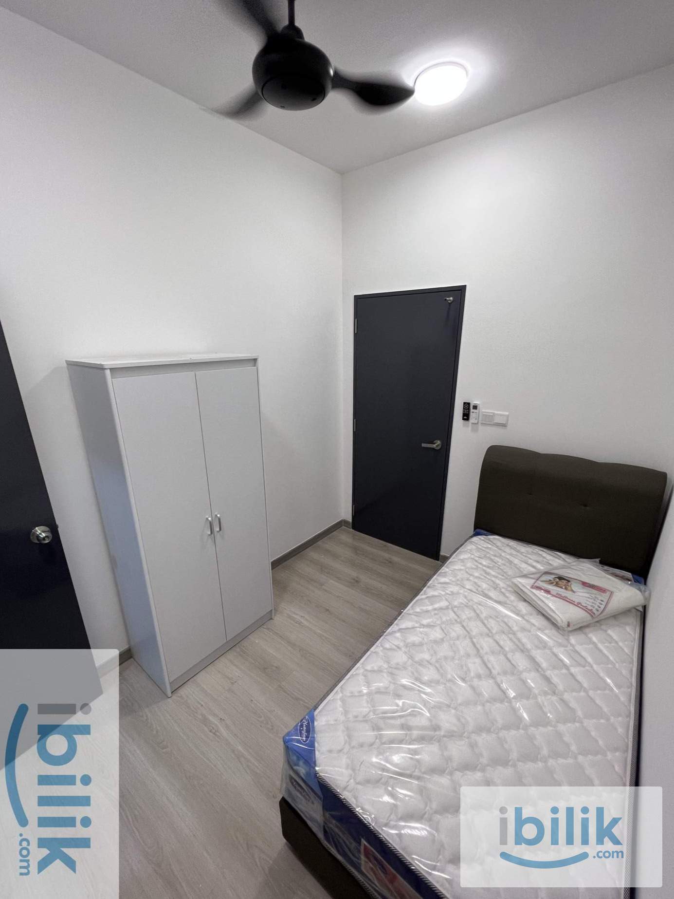 [FEMALE Only] The Holmes 2 - Fully Furnished, HUKM, Bandar Sri Permaisuri  - Image 1