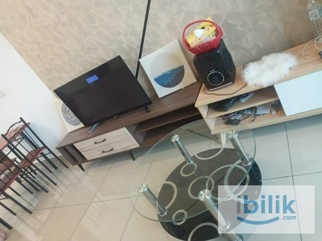 Medium Room with personal Bathroom (1 Month Deposit Only) - Image 1