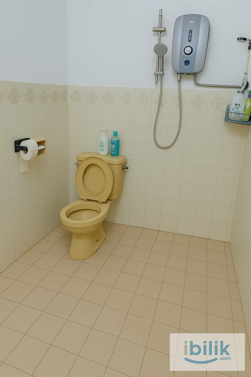 Small Empty Room with attached bathroom at Taman Mayang Jaya, Kelana Jaya - Image 6