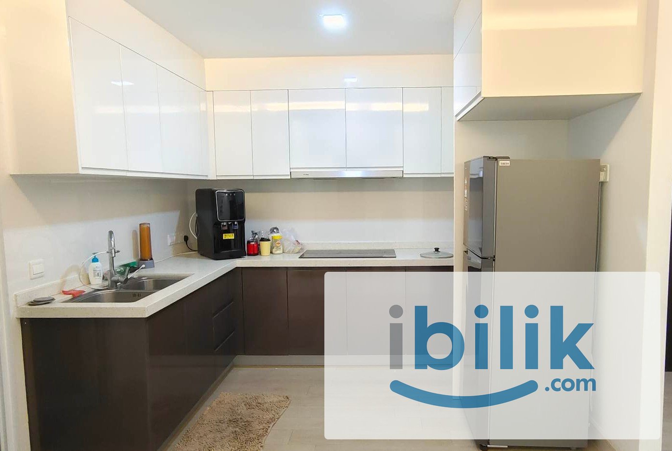 Premium master room included utilities @ Mont Kiara - Image 2