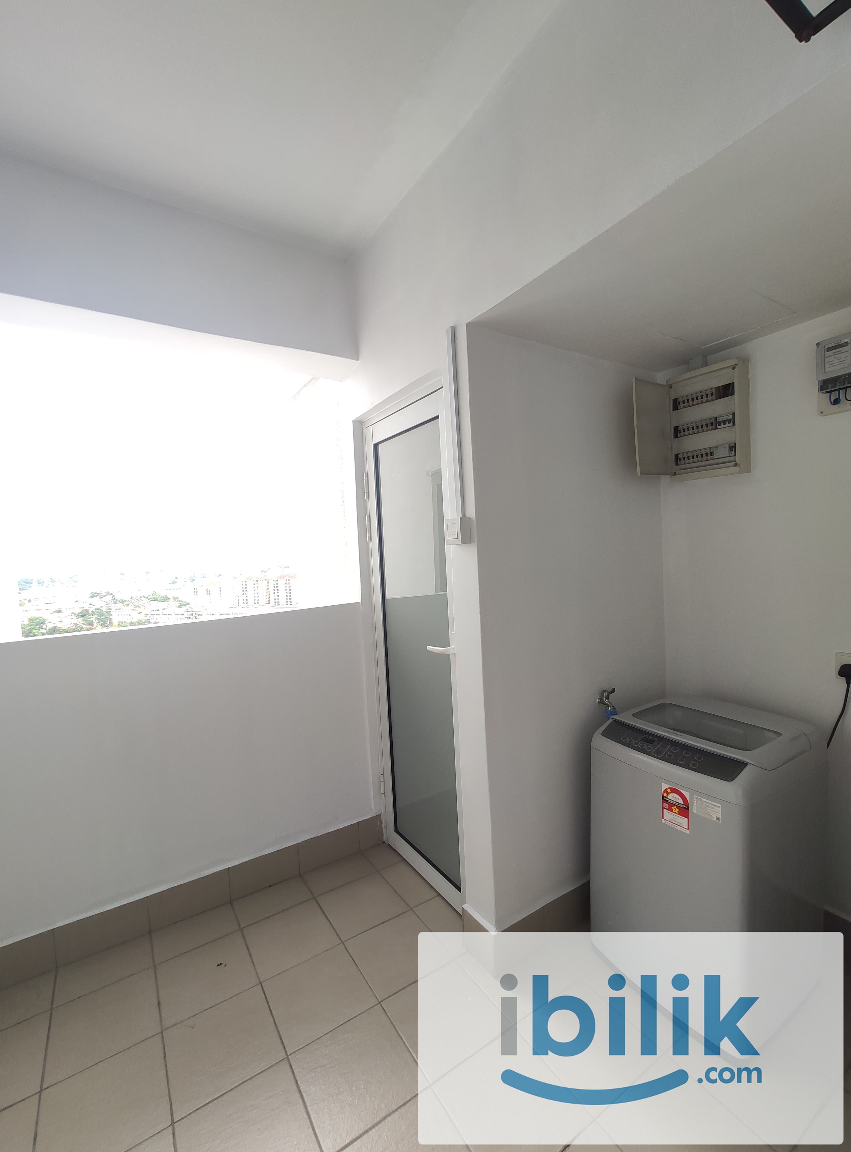 Premium master room included utilities @ Mont Kiara - Image 5